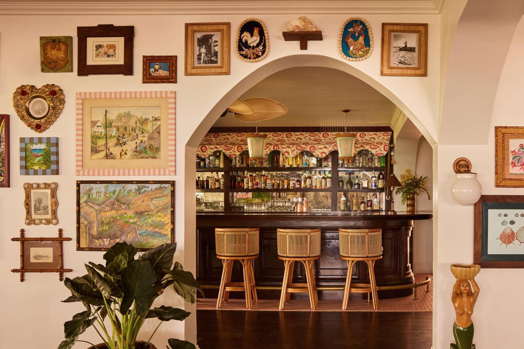 Coral Sands Inn & Cottages Dunmore Town 외부 사진