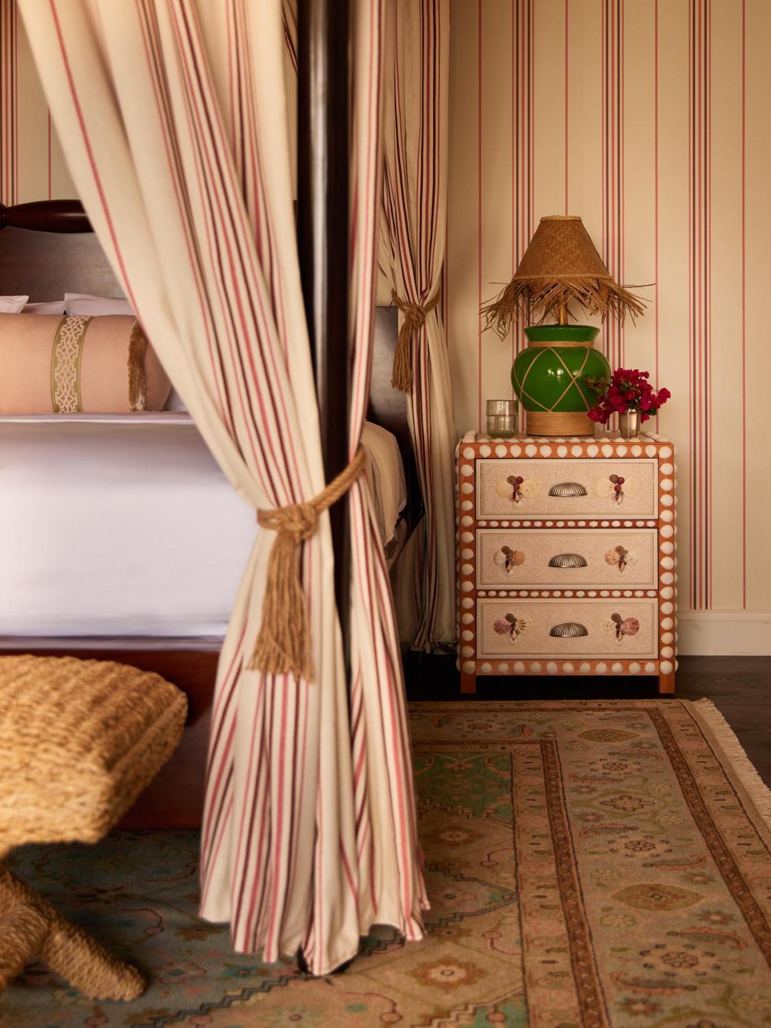 Coral Sands Inn & Cottages Dunmore Town 외부 사진